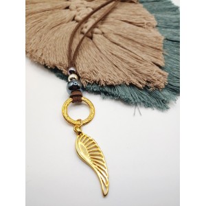 GOLD FEATHER NECKLACE